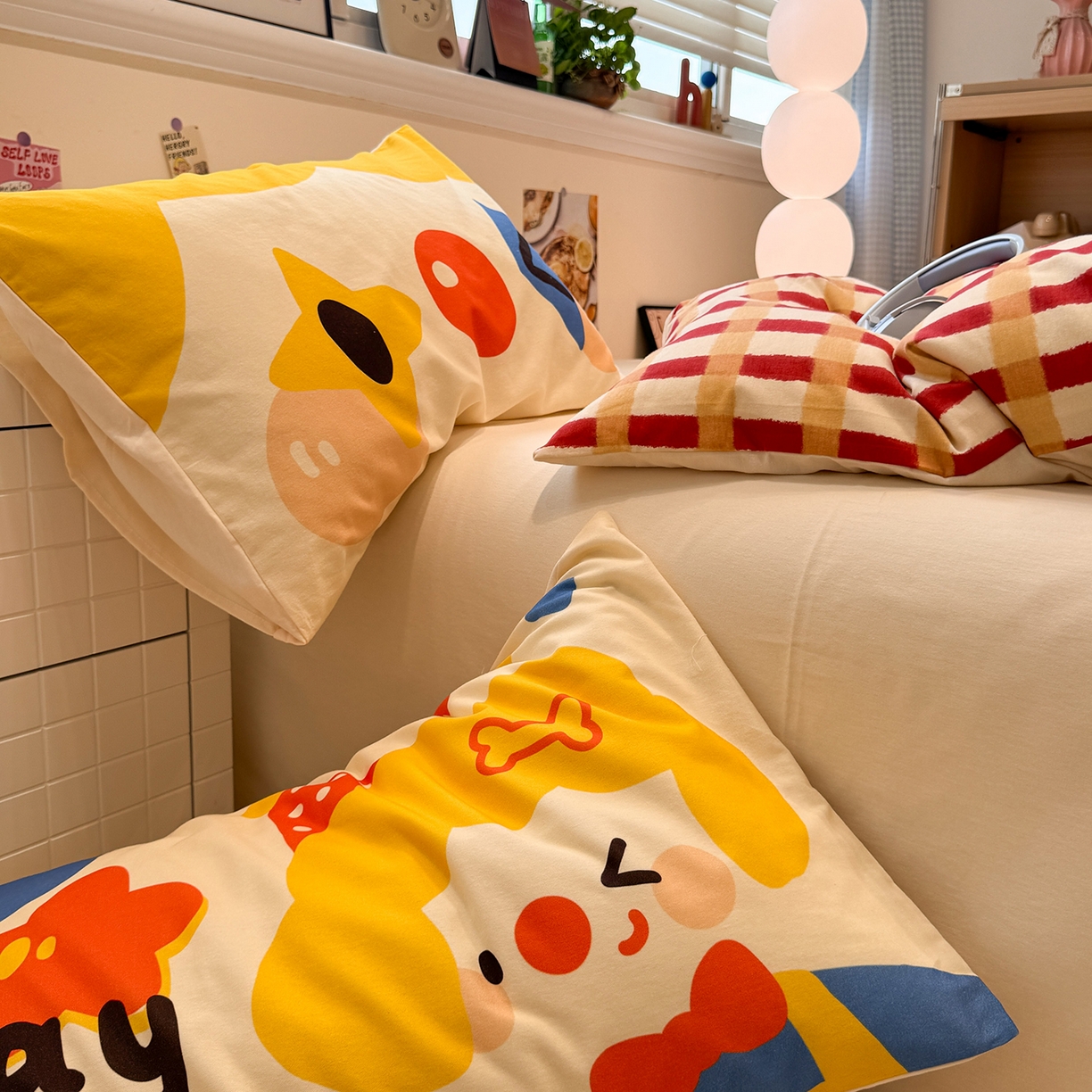 91家纺网 家纺一手货源 找家纺 珺柔家纺 2025新款数码印花枕套全棉磨毛毛巾绣卡通四件套 圣诞小丑