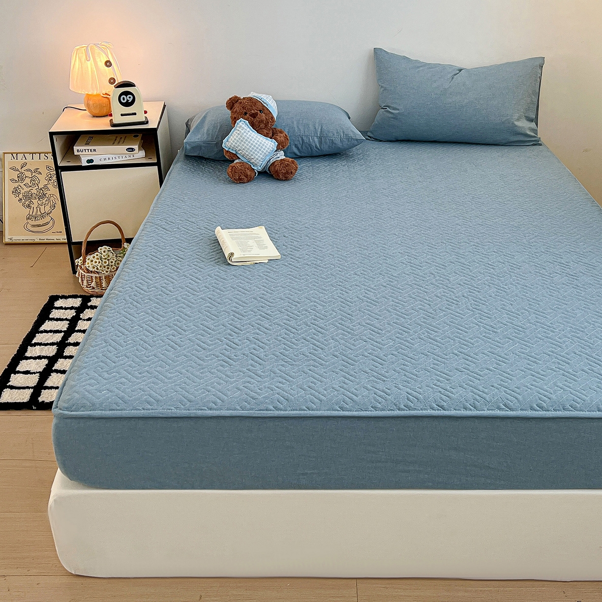 91家纺网 家纺一手货源 找家纺 梦洋家纺 2025新款全棉色织水洗棉夹棉床笠 兰色