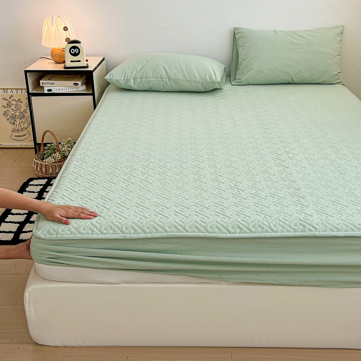 91家纺网 家纺一手货源 找家纺 梦洋家纺 2025新款全棉色织水洗棉夹棉床笠 青草绿