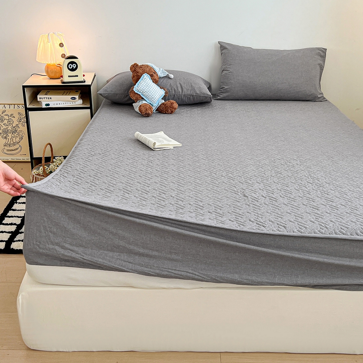 91家纺网 家纺一手货源 找家纺 梦洋家纺 2025新款全棉色织水洗棉夹棉床笠 豆沙粉