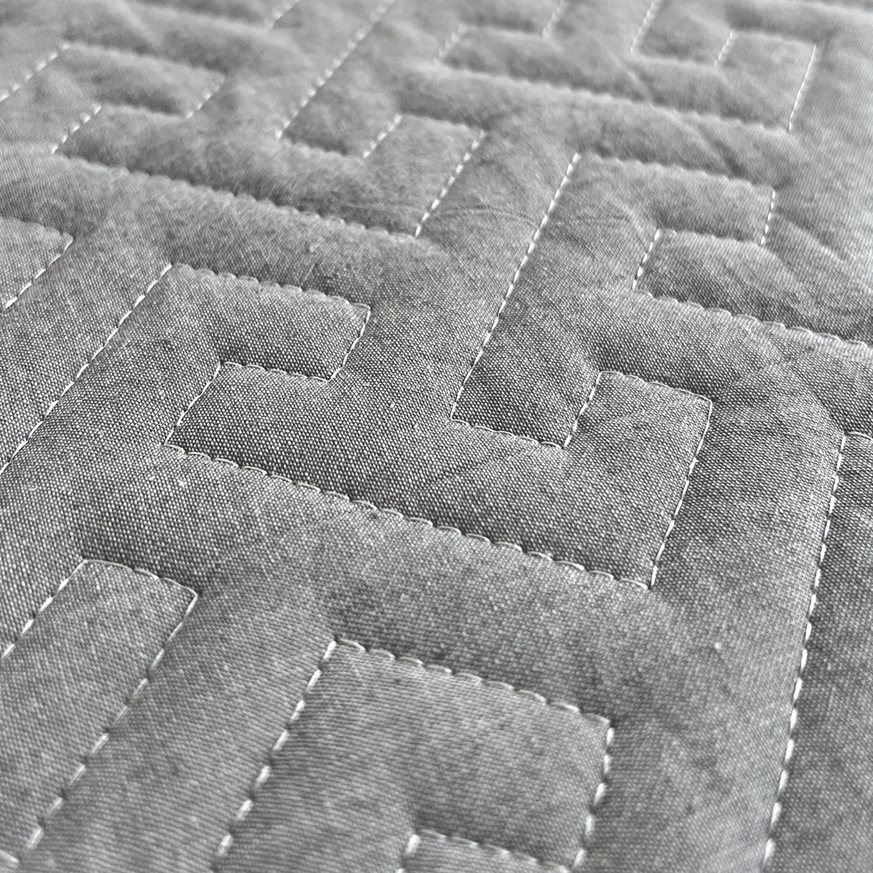 91家纺网 家纺一手货源 找家纺 梦洋家纺 2025新款全棉色织水洗棉夹棉床笠 豆沙粉