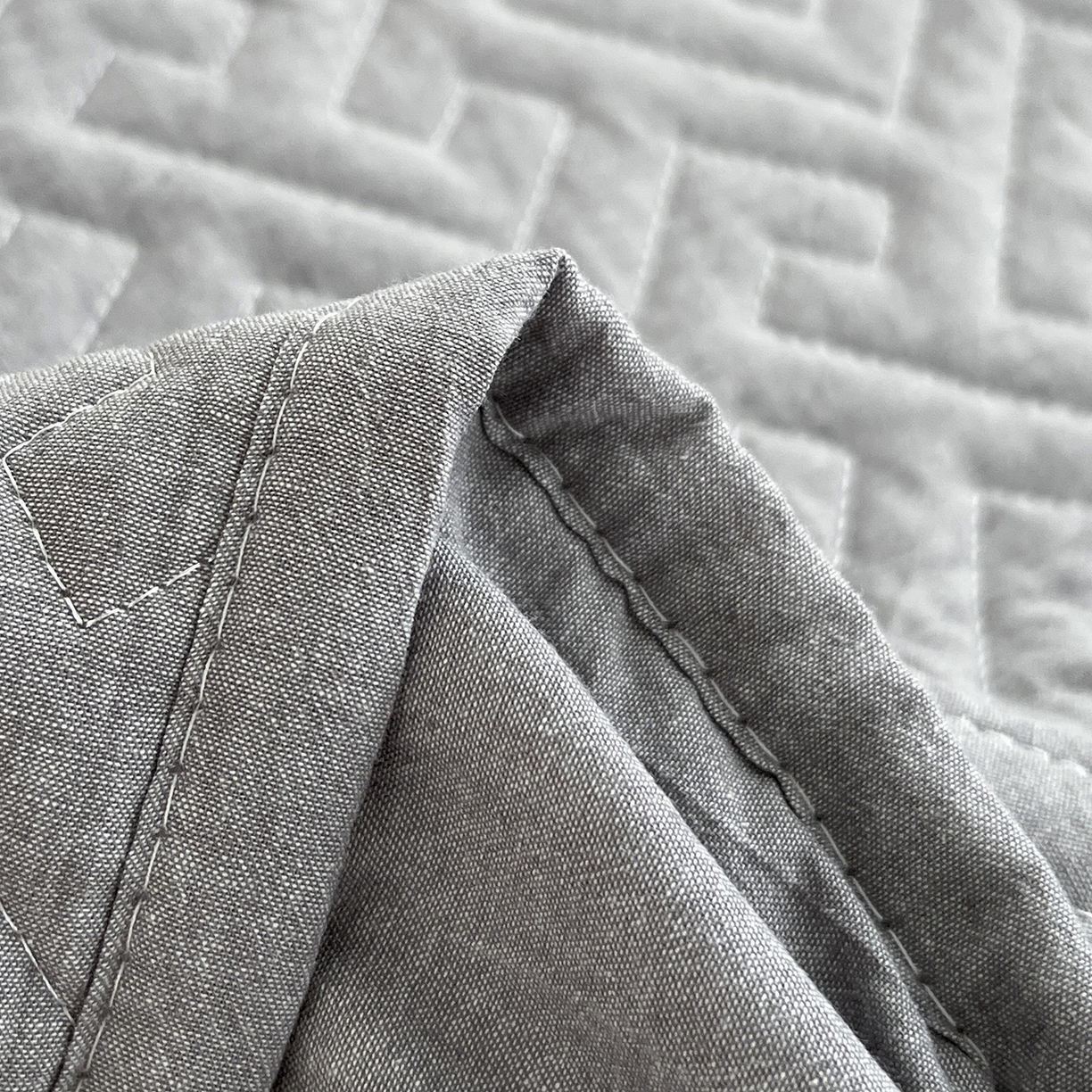 91家纺网 家纺一手货源 找家纺 梦洋家纺 2025新款全棉色织水洗棉夹棉床笠 豆沙粉