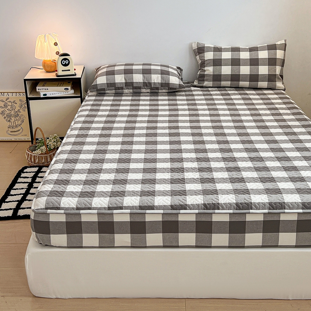 91家纺网 家纺一手货源 找家纺 梦洋家纺 2025新款全棉色织水洗棉夹棉床笠 兰大格