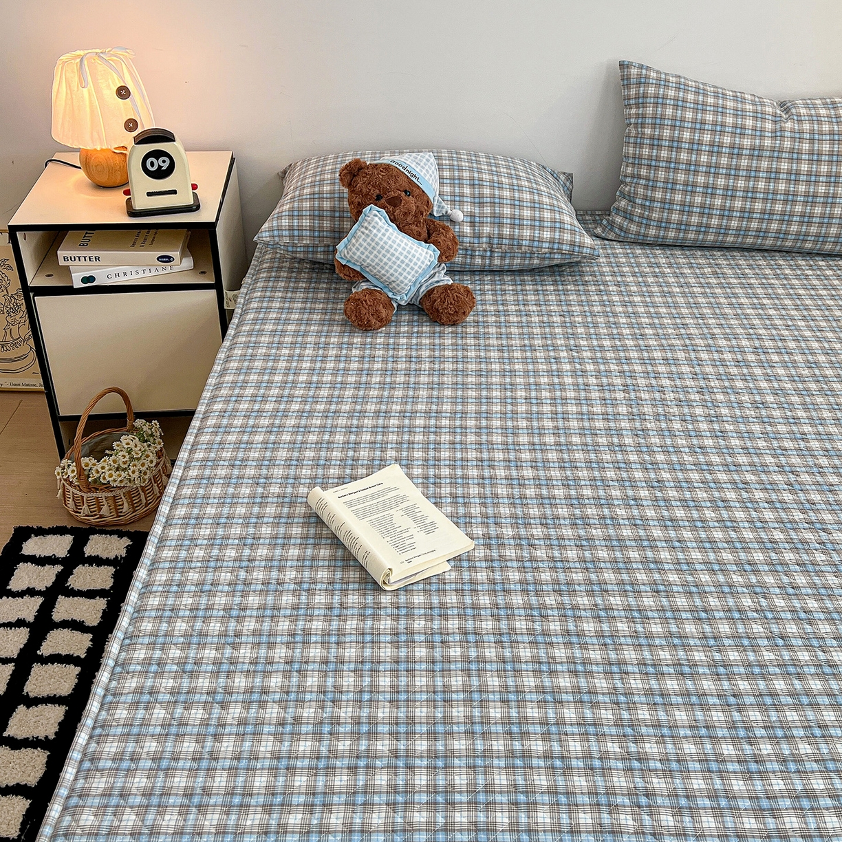 91家纺网 家纺一手货源 找家纺 梦洋家纺 2025新款全棉色织水洗棉夹棉床笠 灰色