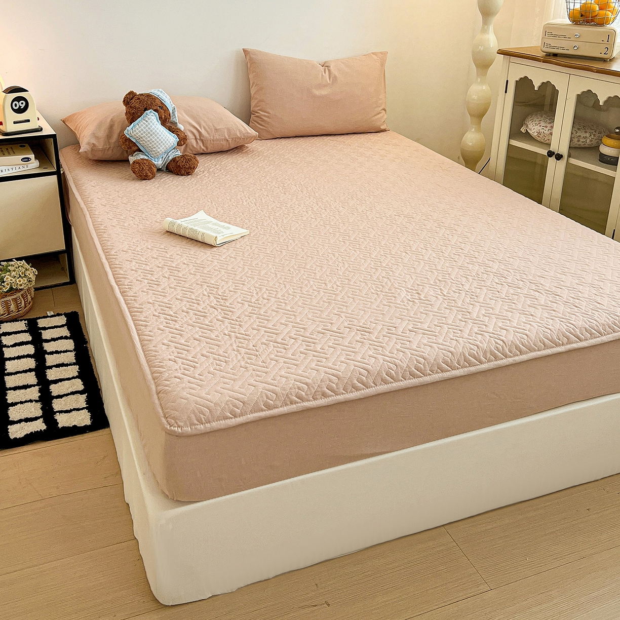 91家纺网 家纺一手货源 找家纺 梦洋家纺 2025新款全棉色织水洗棉夹棉床笠 简兮兰