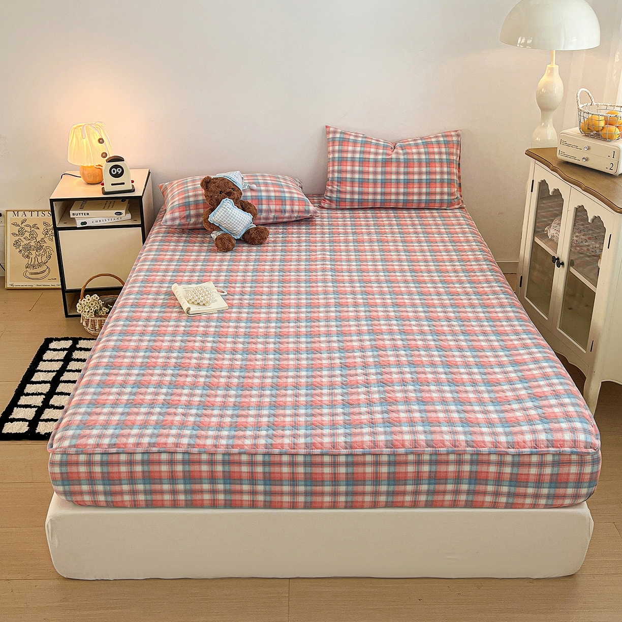 91家纺网 家纺一手货源 找家纺 梦洋家纺 2025新款全棉色织水洗棉夹棉床笠 炫彩格