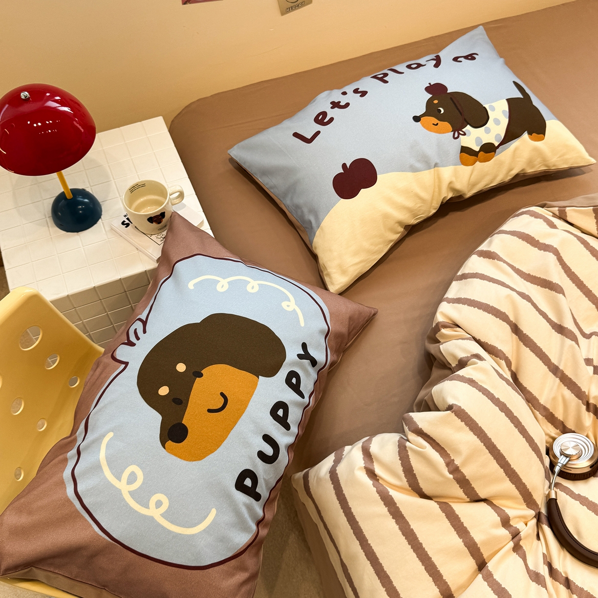 91家纺网 家纺一手货源 找家纺 珺柔家纺 2025新款数码印花枕套全棉磨毛毛巾绣卡通四件套 puppy狗