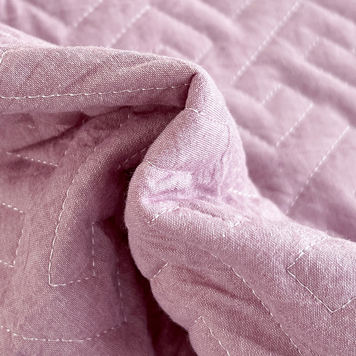 91家纺网 家纺一手货源 找家纺 梦洋家纺 2025新款全棉色织水洗棉夹棉床笠 香芋紫