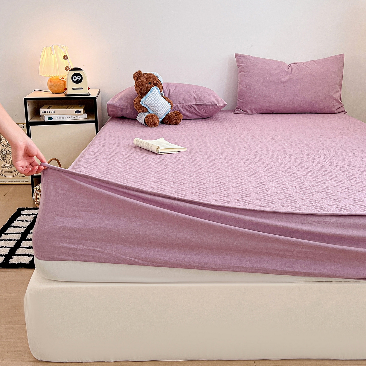 91家纺网 家纺一手货源 找家纺 梦洋家纺 2025新款全棉色织水洗棉夹棉床笠 香芋紫