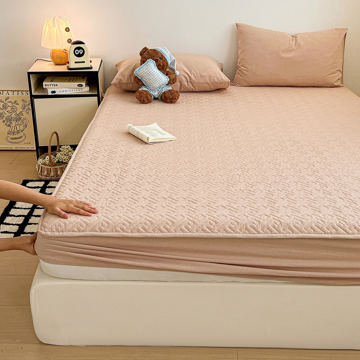 91家纺网 家纺一手货源 找家纺 梦洋家纺 2025新款全棉色织水洗棉夹棉床笠 简兮兰