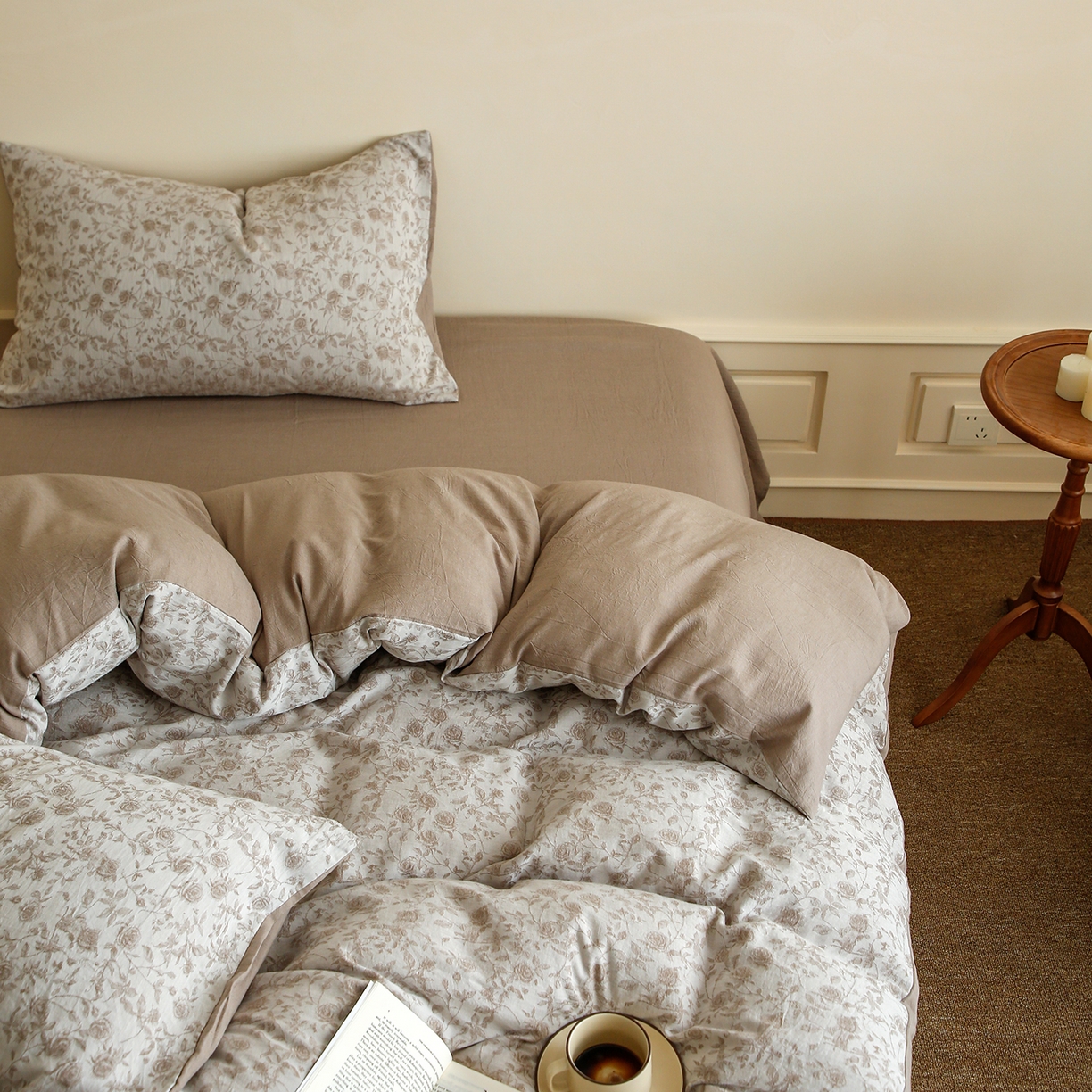 91家纺网 家纺一手货源 找家纺 梵克保罗 2025秋冬新款全棉色织大提花四件套 苏黎玫瑰-浅驼