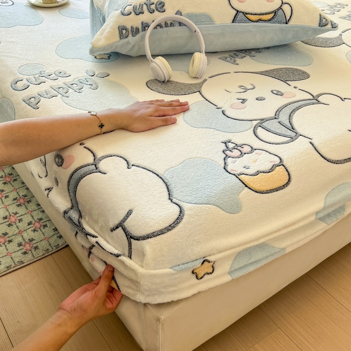 91家纺网 家纺一手货源 找家纺 （总）娜朵家纺 2025新款180克雪花绒印花床笠