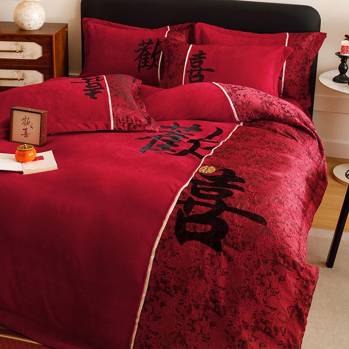 91家纺网 家纺一手货源 找家纺 （总）苏源家居 2025新款牛奶绒加厚新款婚庆喜庆刺绣大红四件套