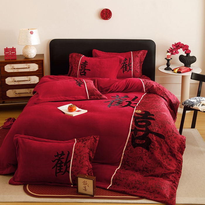 91家纺网 家纺一手货源 找家纺 （总）苏源家居 2025新款牛奶绒加厚新款婚庆喜庆刺绣大红四件套