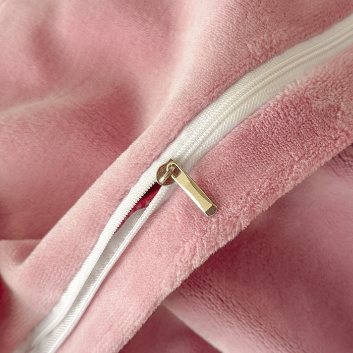 91家纺网 家纺一手货源 找家纺 鸿织源家纺 2025新款牛奶绒刺绣四件套-羽蝶 羽蝶-豆沙色