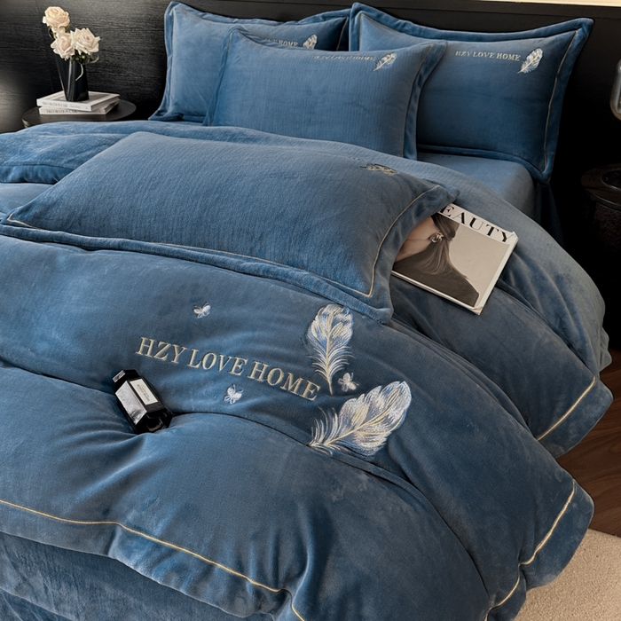 91家纺网 家纺一手货源 找家纺 鸿织源家纺 2025新款牛奶绒刺绣四件套-羽蝶 羽蝶-宾利兰