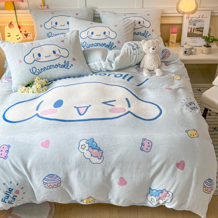 91家纺网 家纺一手货源 找家纺 妖妖家纺 2025新款高克重牛奶绒三丽鸥大版四件套 wink玉桂狗