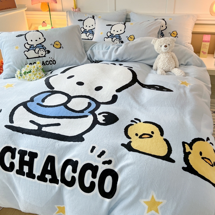 91家纺网 家纺一手货源 找家纺 妖妖家纺 2025新款高克重牛奶绒三丽鸥大版四件套 呆萌帕恰狗