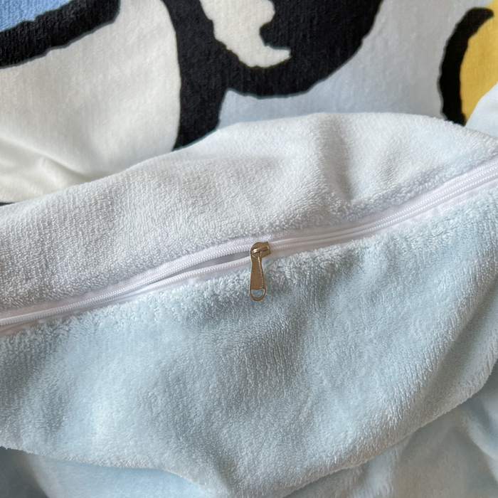 91家纺网 家纺一手货源 找家纺 妖妖家纺 2025新款高克重牛奶绒三丽鸥大版四件套 呆萌帕恰狗