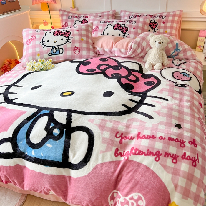 91家纺网 家纺一手货源 找家纺 妖妖家纺 2025新款高克重牛奶绒三丽鸥大版四件套 呆萌kitty