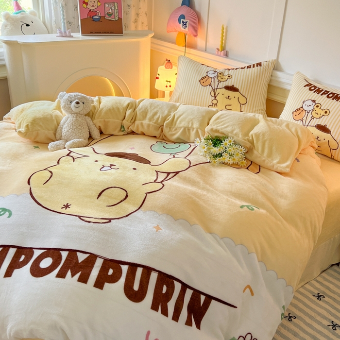 91家纺网 家纺一手货源 找家纺 妖妖家纺 2025新款高克重牛奶绒三丽鸥大版四件套 开心布丁狗