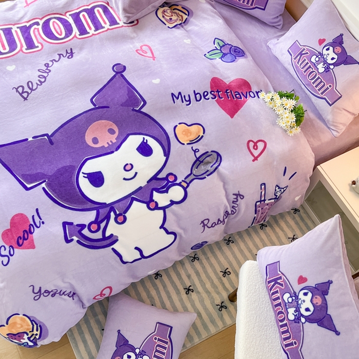 91家纺网 家纺一手货源 找家纺 妖妖家纺 2025新款高克重牛奶绒三丽鸥大版四件套 库洛米大厨