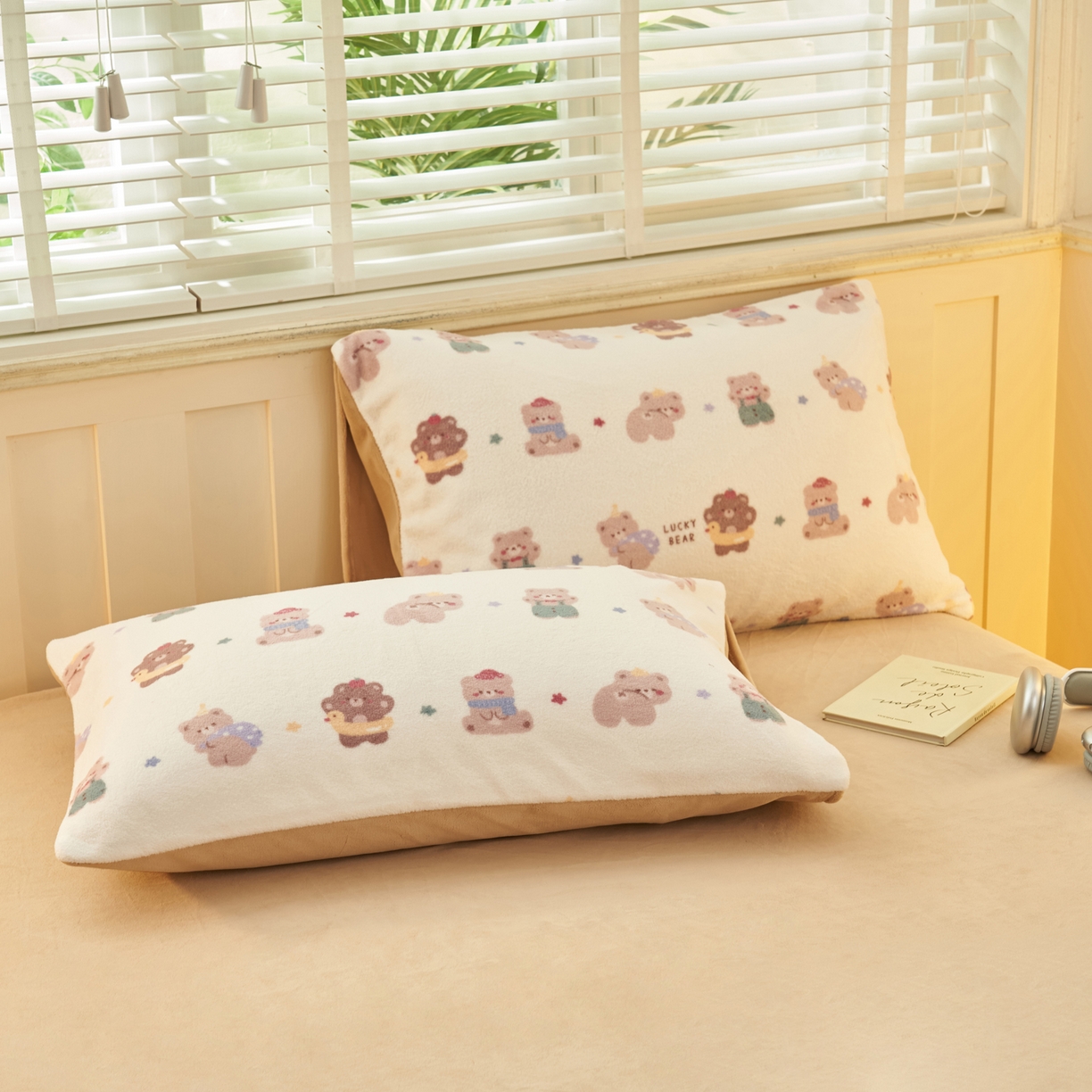 91家纺网 家纺一手货源 找家纺 晨曦家纺 2025新款加厚230克双面牛奶绒卡通可爱法兰绒四件套 熊熊乐园