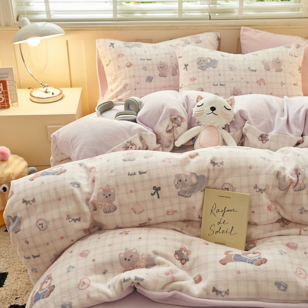 91家纺网 家纺一手货源 找家纺 晨曦家纺 2025新款加厚230克双面牛奶绒卡通可爱法兰绒四件套 动物乐园