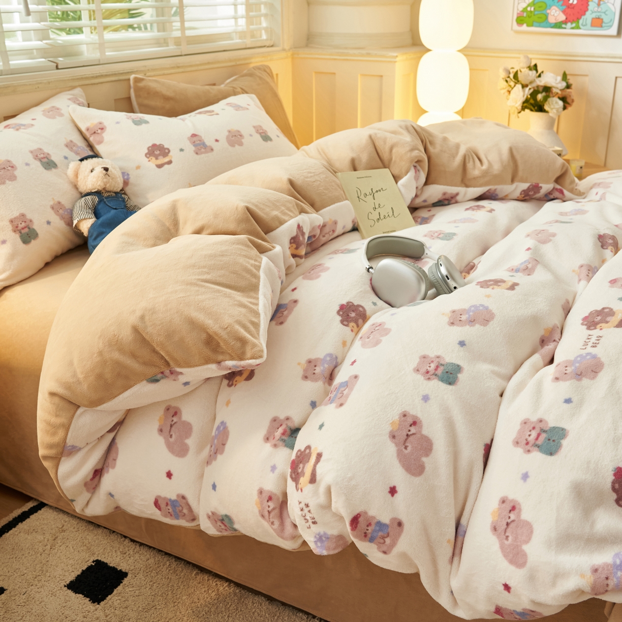 91家纺网 家纺一手货源 找家纺 晨曦家纺 2025新款加厚230克双面牛奶绒卡通可爱法兰绒四件套 熊熊乐园