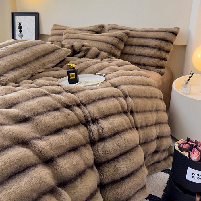91家纺网 家纺一手货源 找家纺 佰亿莱 2025新款兔兔绒牛奶绒加厚兔毛毯保暖毯子 咖啡