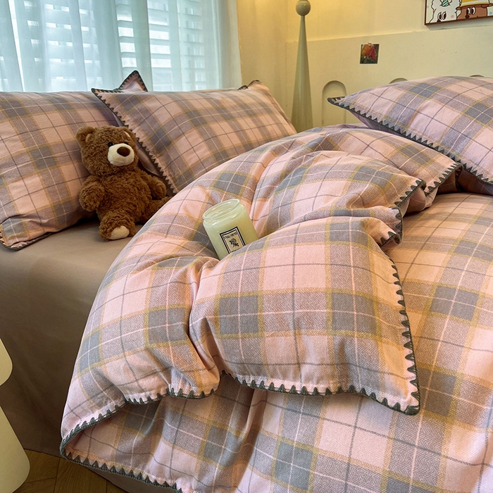 良品汇馆 2025【全棉磨毛四件套格纹】英伦格纹复古风贝壳边套件 柔粉深砚