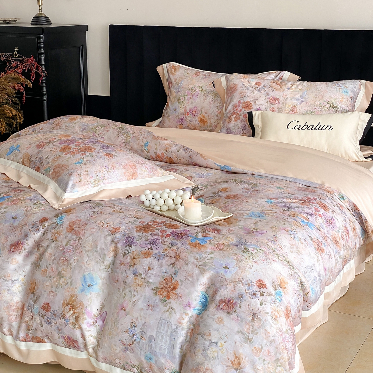 91家纺网 家纺一手货源 找家纺 卡巴伦家纺 2025新款超细旦天丝棉数码印花四件套-花卉（控价328） 碟影（暖玉）