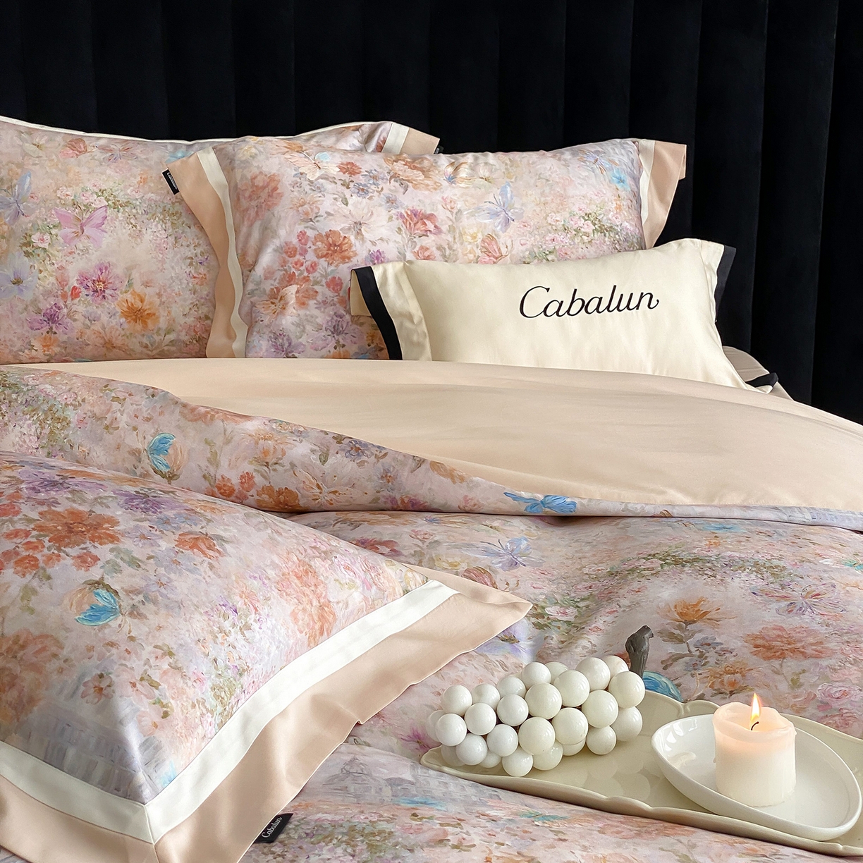 91家纺网 家纺一手货源 找家纺 卡巴伦家纺 2025新款超细旦天丝棉数码印花四件套-花卉（控价328） 碟影（暖玉）