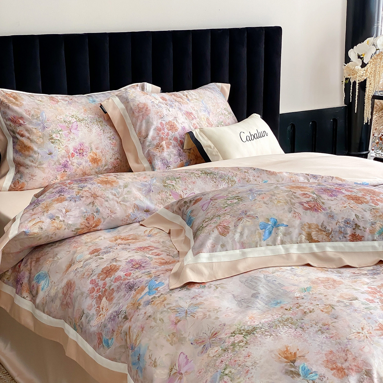 91家纺网 家纺一手货源 找家纺 卡巴伦家纺 2025新款超细旦天丝棉数码印花四件套-花卉（控价328） 碟影（暖玉）