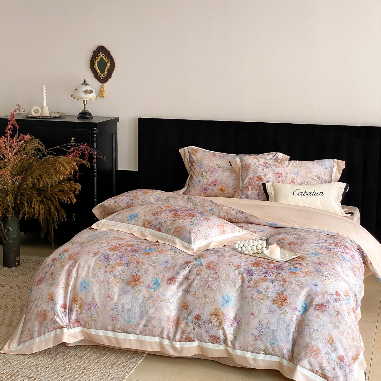 91家纺网 家纺一手货源 找家纺 卡巴伦家纺 2025新款超细旦天丝棉数码印花四件套-花卉（控价328） 碟影（暖玉）