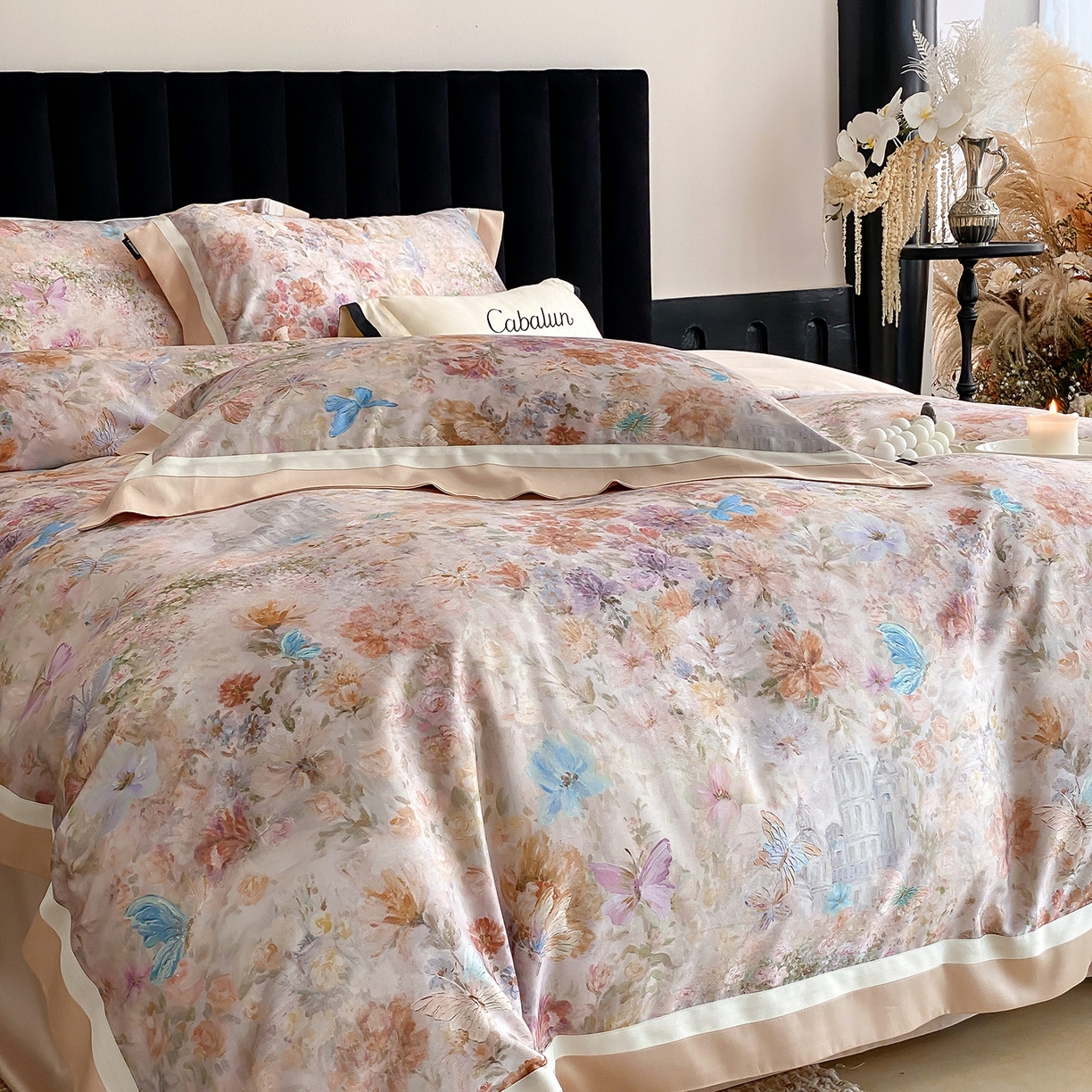 91家纺网 家纺一手货源 找家纺 卡巴伦家纺 2025新款超细旦天丝棉数码印花四件套-花卉（控价328） 碟影（暖玉）