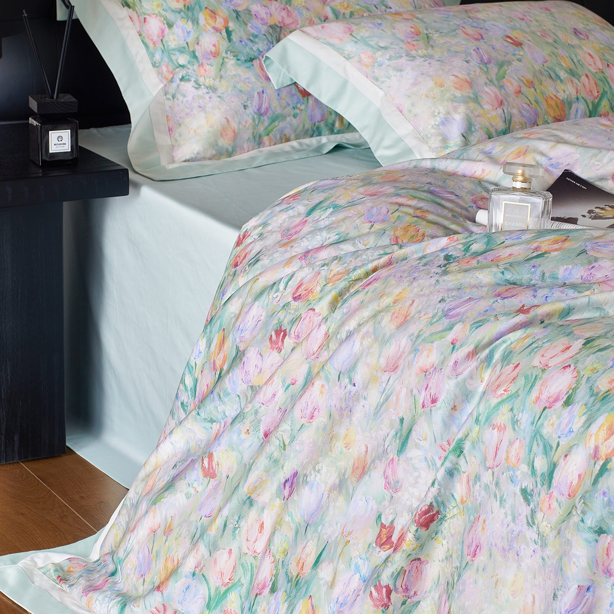 91家纺网 家纺一手货源 找家纺 卡巴伦家纺 2025新款50S超细旦全棉数码印花款四件套（控价298） 漫天花海-绿