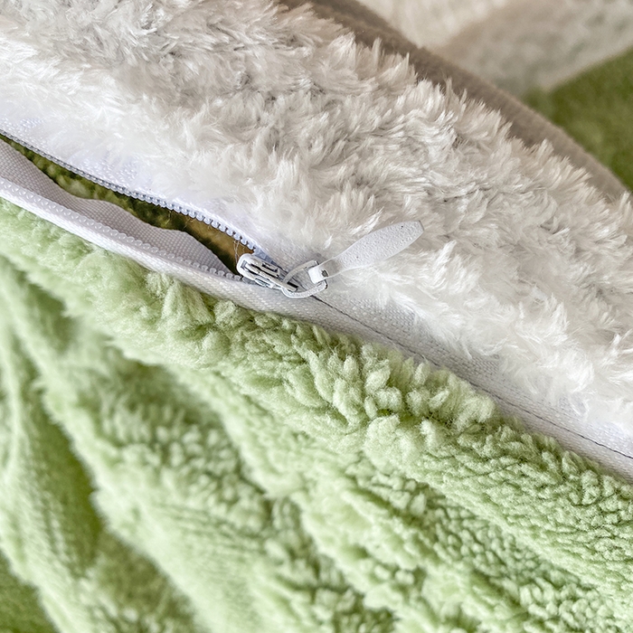 91家纺网 家纺一手货源 找家纺 凌云家纺 2025新品学生宿舍牛奶绒床褥三件套加厚塔芙绒夹棉保暖 茶绿色