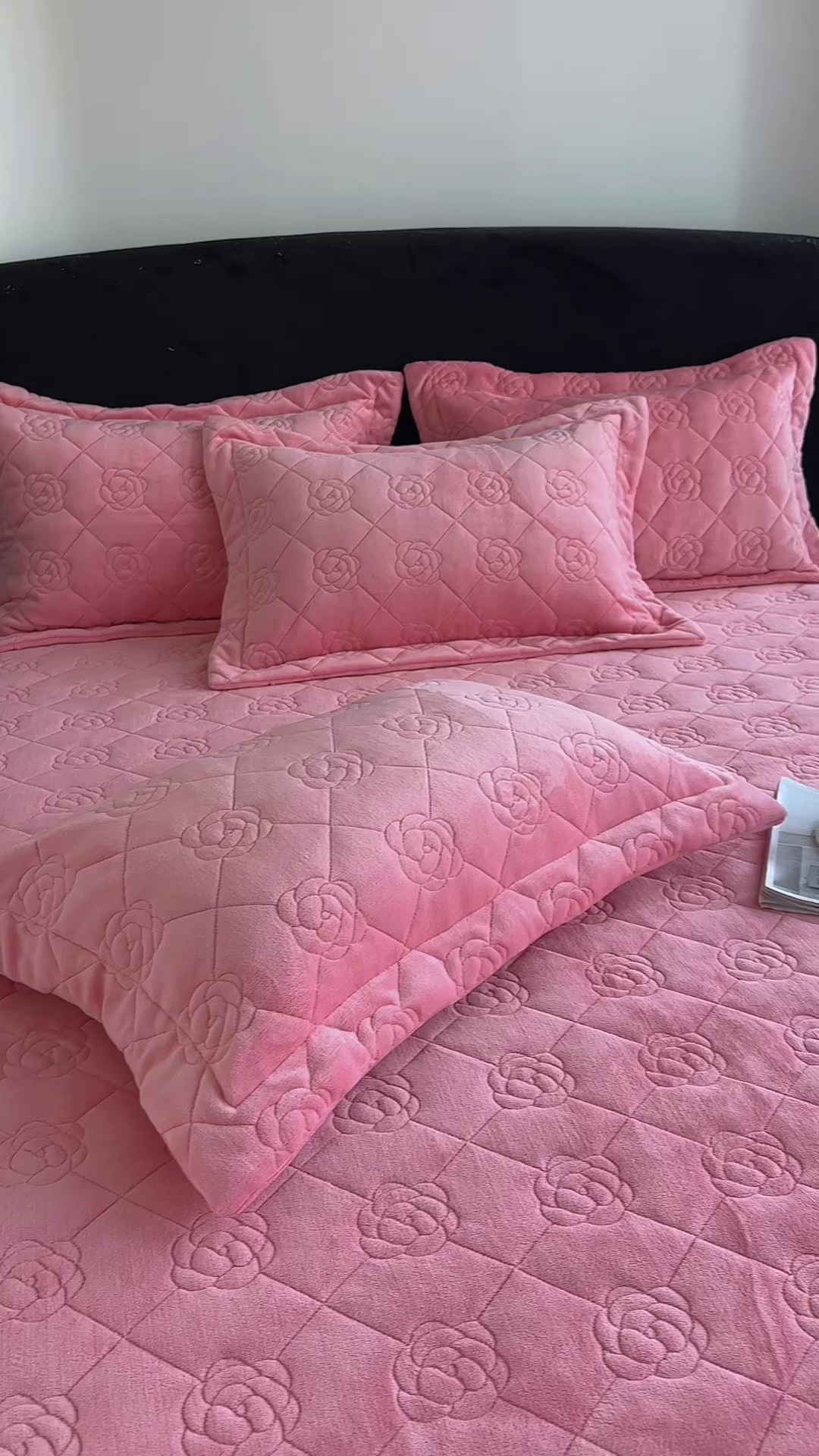 91家纺网 家纺一手货源 找家纺 7V 2025新款牛奶绒床笠 藕粉