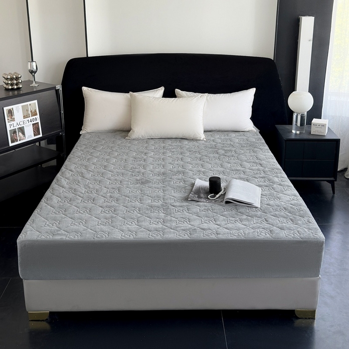 91家纺网 家纺一手货源 找家纺 7V 2025新款牛奶绒床笠 浅灰