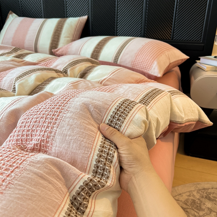 91家纺网 家纺一手货源 找家纺 （总）良品汇馆 2025【全棉磨毛60S色织提花四件套】60S大提花四件套秋冬纯棉民宿