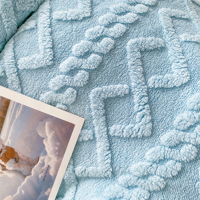 91家纺网 家纺一手货源 找家纺 凌云家纺 2025新品学生宿舍牛奶绒床褥三件套加厚塔芙绒夹棉保暖 天蓝色