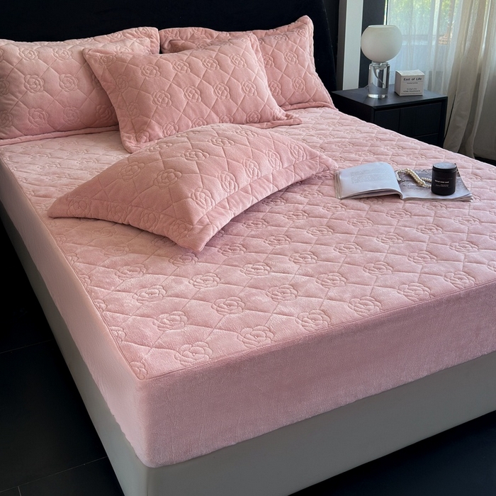 91家纺网 家纺一手货源 找家纺 7V 2025新款牛奶绒床笠 藕粉