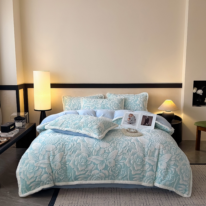 91家纺网 家纺一手货源 找家纺 （总）卡罗兰 2025新款牛奶绒兔毛雕花烂花四件套