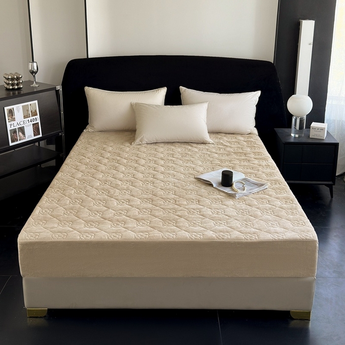 91家纺网 家纺一手货源 找家纺 7V 2025新款牛奶绒床笠 浅驼