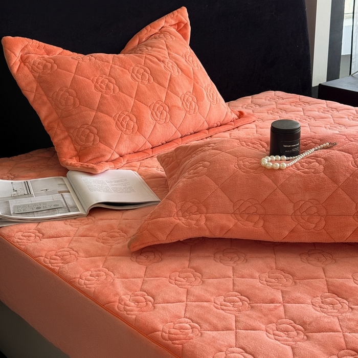 91家纺网 家纺一手货源 找家纺 7V 2025新款牛奶绒床笠 奶桔