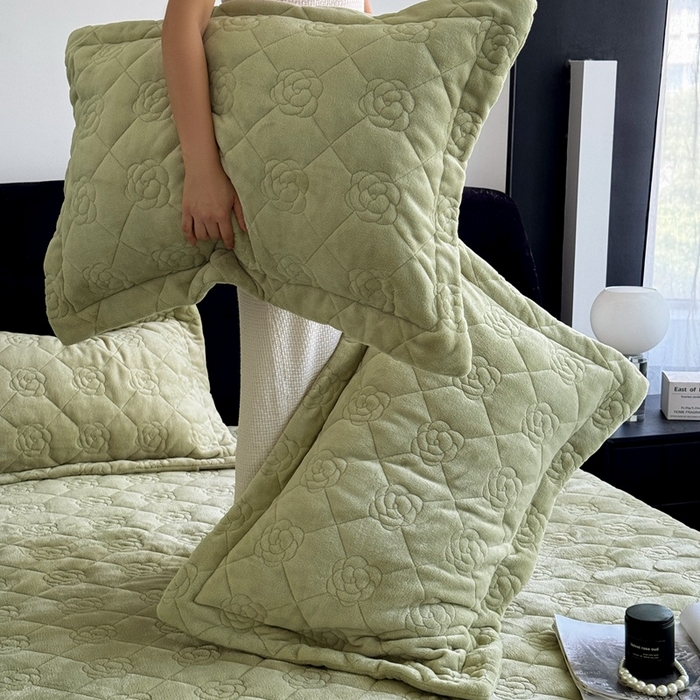 91家纺网 家纺一手货源 找家纺 7V 2025新款牛奶绒床笠 灰绿