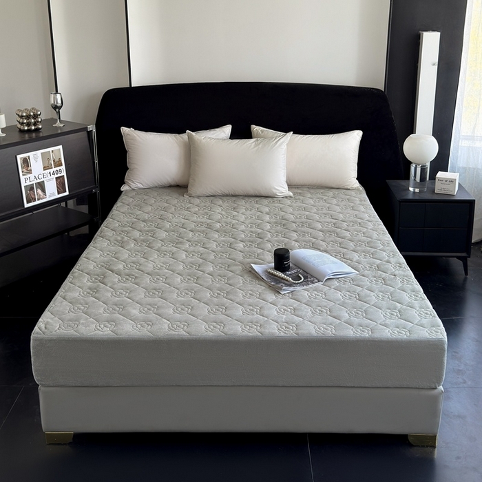 91家纺网 家纺一手货源 找家纺 7V 2025新款牛奶绒床笠 银灰