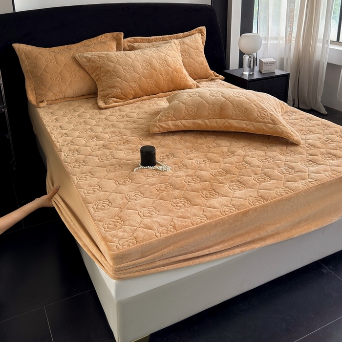 91家纺网 家纺一手货源 找家纺 7V 2025新款牛奶绒床笠 浅棕