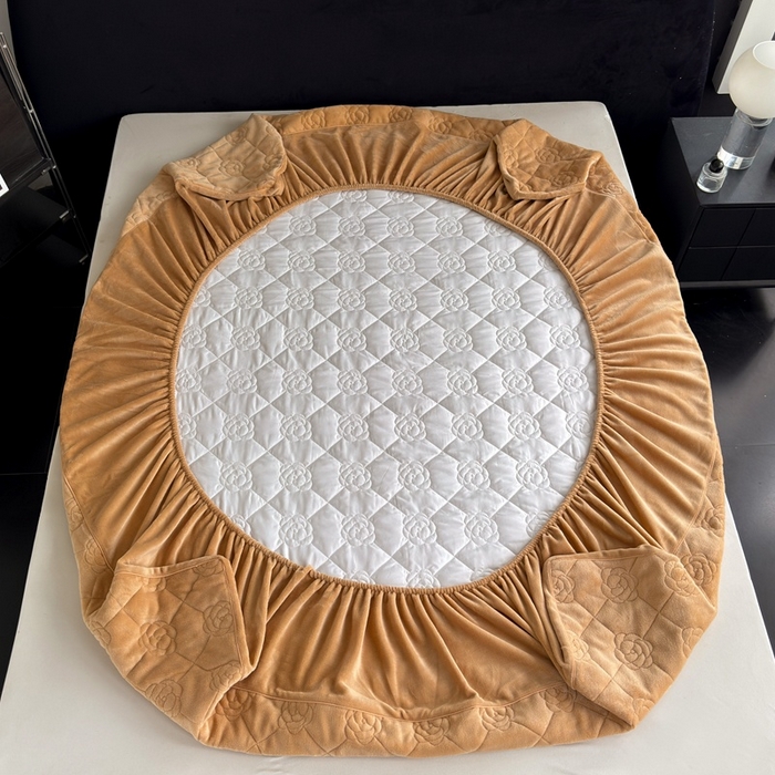 91家纺网 家纺一手货源 找家纺 7V 2025新款牛奶绒床笠 浅棕